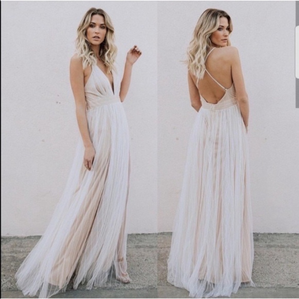 Luxxel White Maxi Dress